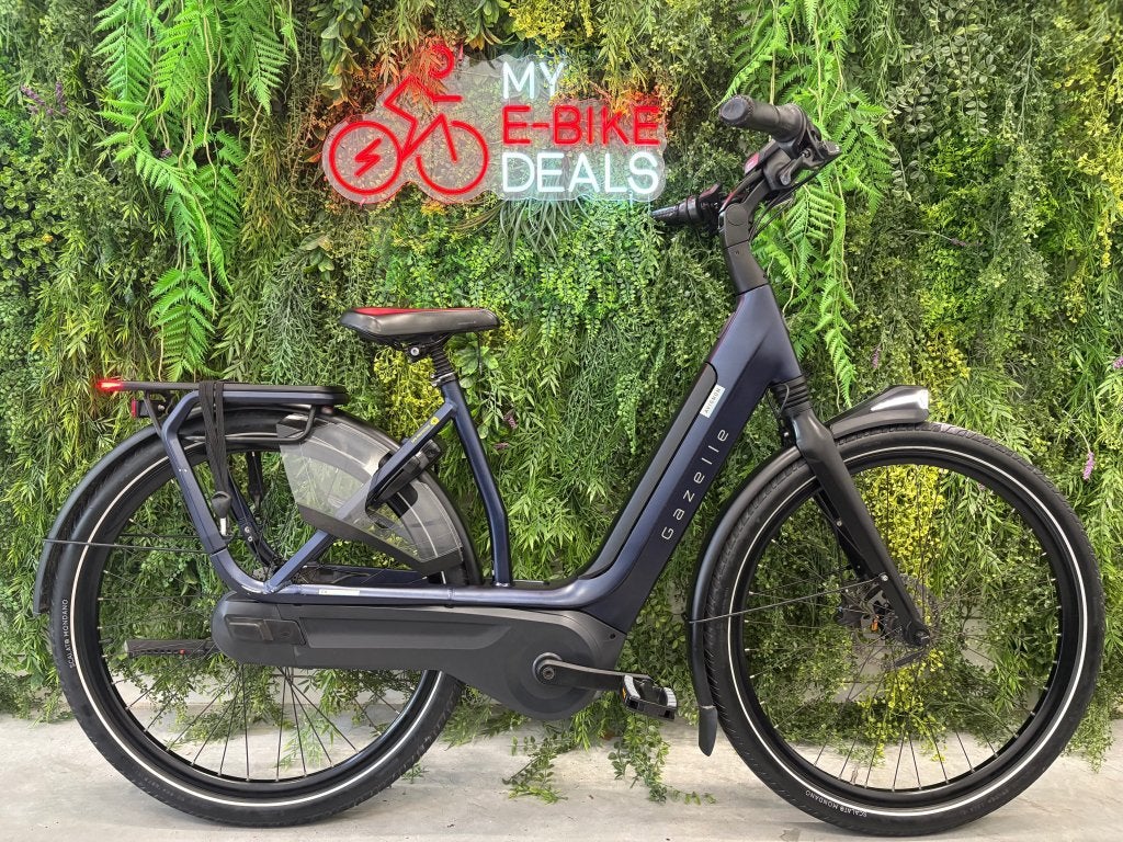 Gazelle Avignon C8 | Bosch Middenmot | 500Wh | 53cm | 4200km, Wilhelminaweg 8, 6951 BP Dieren (NL), Info@gazelle.nl, Ophalen of Verzenden