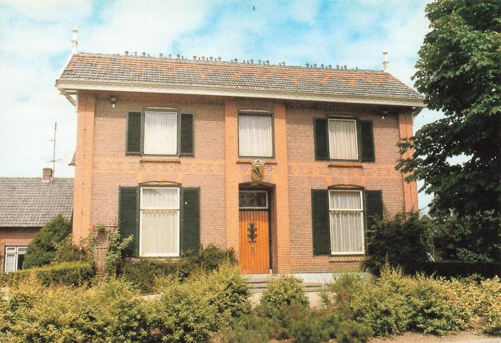 Maurik, Gemeentehuis, Ophalen of Verzenden, 1980 tot heden, Ongelopen, Gelderland