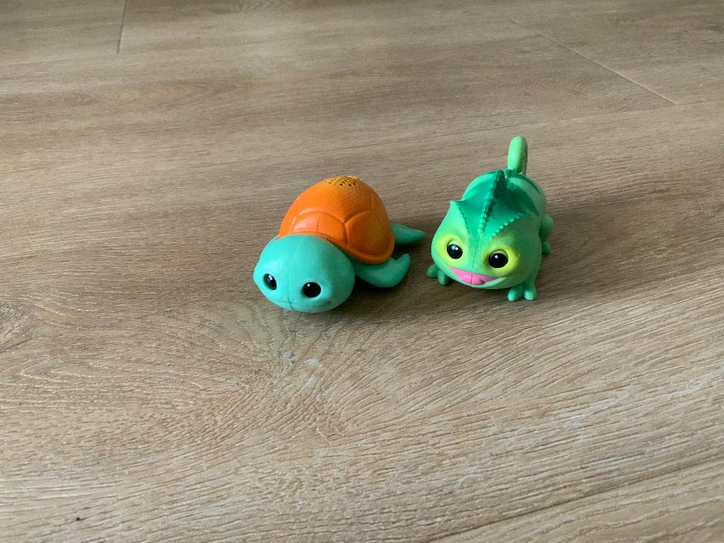 2 lieve little live pets; schildpad en kameleon, Verzamelen, Ophalen of Verzenden, Zo goed als nieuw
