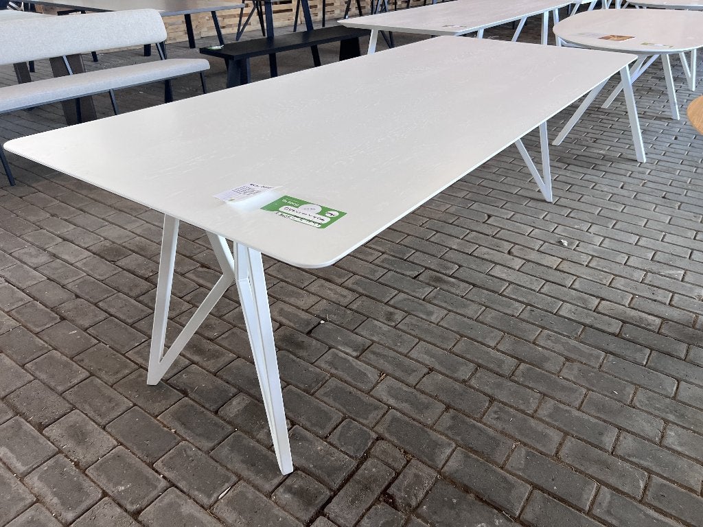 Studio Henk Eettafel Wit 240 x 100 Butterfly | Van €3069, nu, 100 tot 150 cm, Studio Henk, Ophalen of Verzenden, Studio Henk