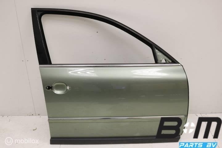 Portier RV VW Passat 3BG Variant LA6W 3B4831052BF