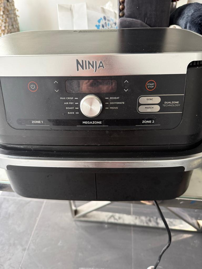 Ninja Foodi Dual Zone Airfryer AF400EU - Zo goed als nieuw, Ophalen of Verzenden, Zo goed als nieuw, Airfryer XXL, 1500 gram of meer