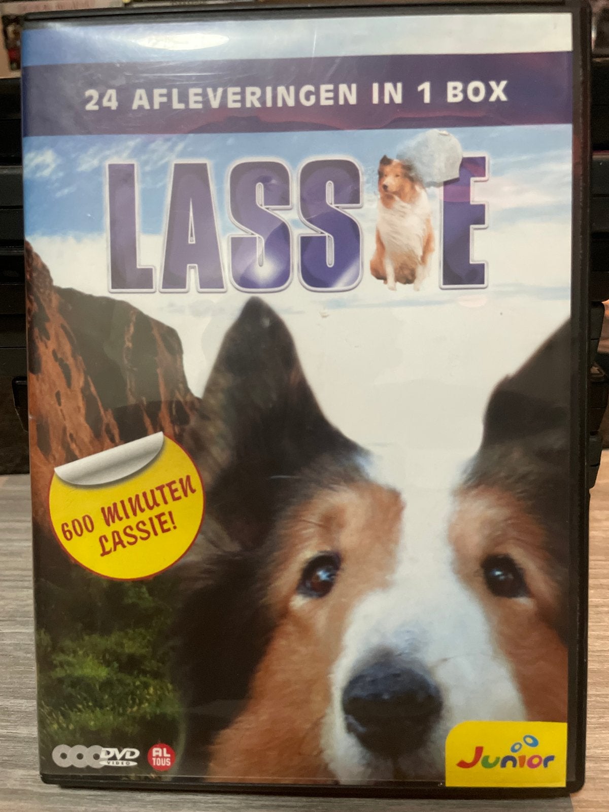 Lassie - 24 afleveringen in 1 box (600 minuten), Gebruikt, Alle leeftijden, Tv-serie, Ophalen of Verzenden