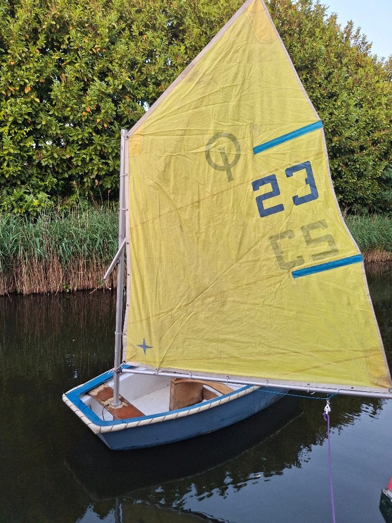 Optimist zeilbootje compleet.  Ook te gebruiken als roeiboot, Ophalen, Gebruikt, Overige typen