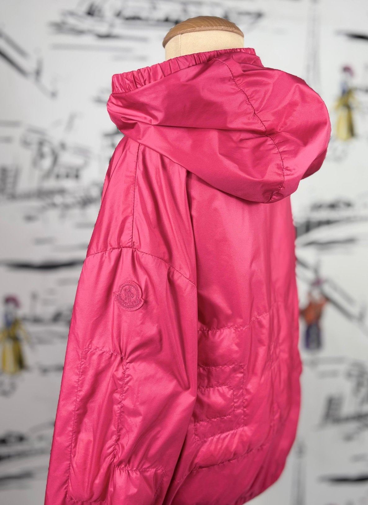 Moncler roze Aisling windjack jas maat 8, Moncler EU, Meisje, Ophalen of Verzenden, Zo goed als nieuw