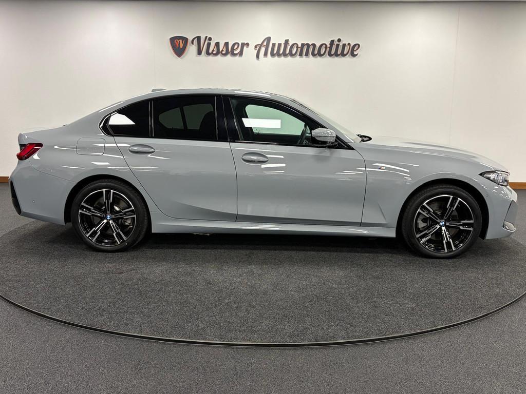 BMW 3-serie 330e*Plug-in Hybride*Automaat*M-Pakket*Stoelverw, Auto's, Automaat, 1998 cc, Achterwielaandrijving, Euro 6