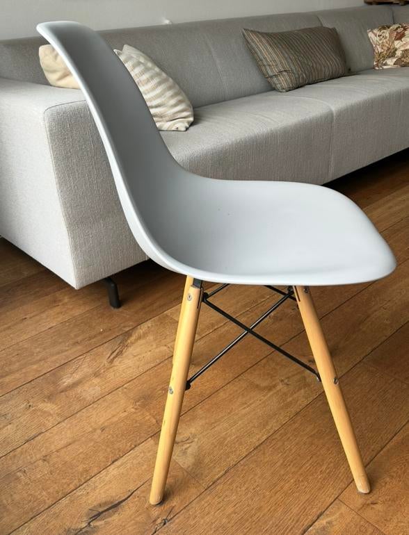 Prachtige eetkamerstoelen, Ophalen, Zo goed als nieuw, Grijs, Vier