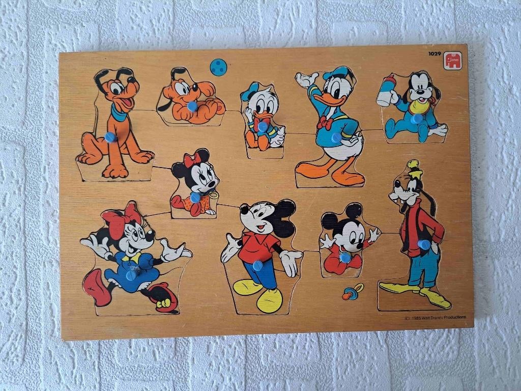 Houten dopjespuzzel knopjespuzzel Disney 10 stukjes, Verzamelen, Ophalen of Verzenden, Overige figuren, Gebruikt, Overige typen