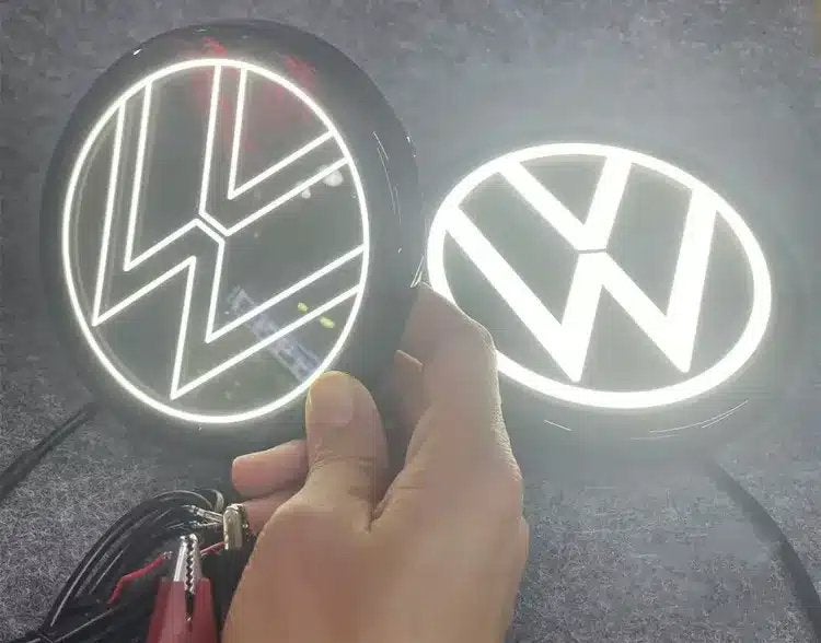 Volkswagen Led logo Embleem Golf 8 / Arteon / Passat /T-Roc, Volkswagen, Nieuw, Ophalen of Verzenden, Vw