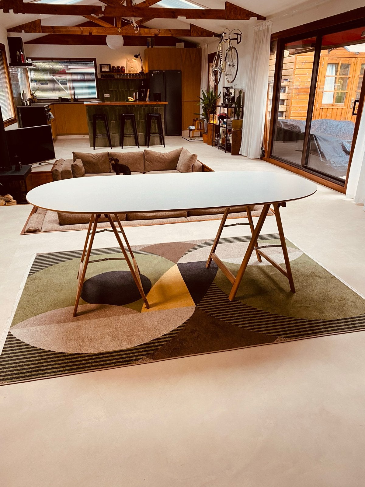 Ovale eettafel zonder houten schragen moet weg, Ophalen, 50 tot 100 cm, Zo goed als nieuw, 150 tot 200 cm
