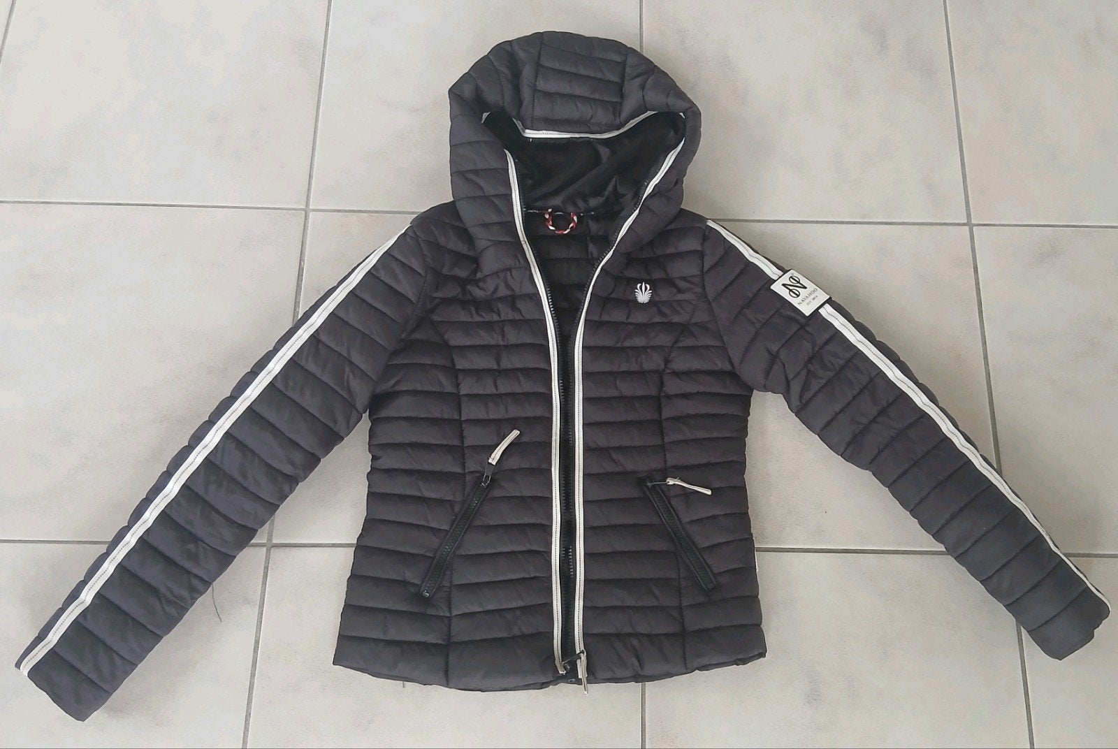2 dames jassen 34-xs, Kleding | Dames, Jassen | Winter, Ophalen of Verzenden