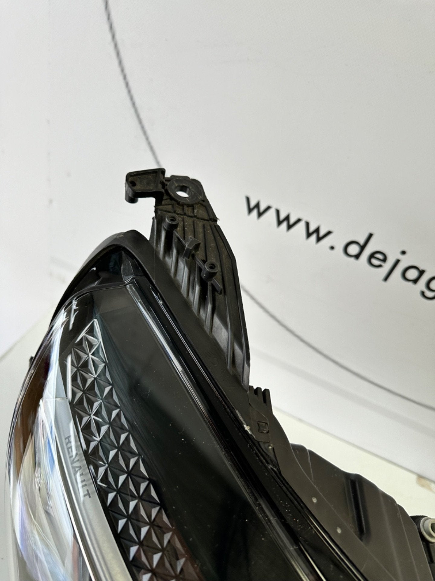 RENAULT CAPTUR II KOPLAMP LED PURE VISION 260104525R RECHTS, Renault Group, Gebruikt, Contact.group@renault.com, Renault