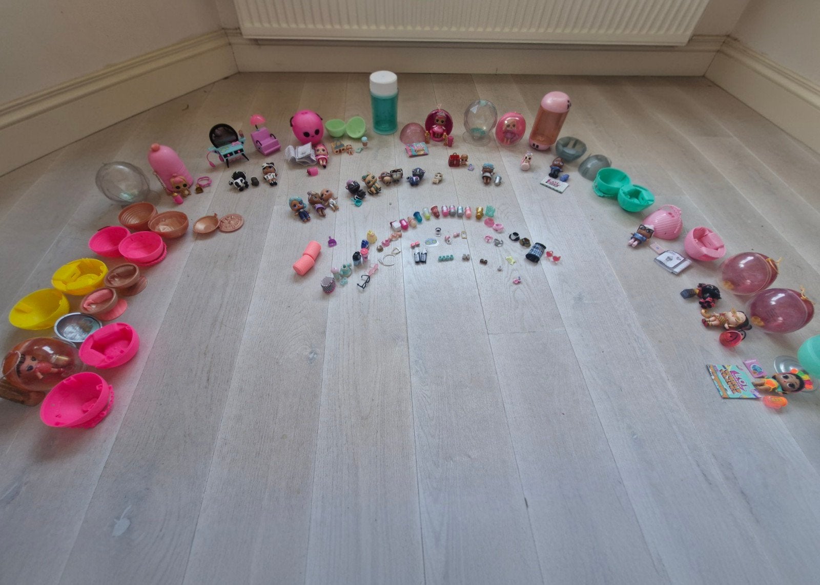 Grote collectie LOL Surprise poppen en accessoires, Kinderen en Baby's, Speelgoed | Poppen, Ophalen of Verzenden, Overige typen
