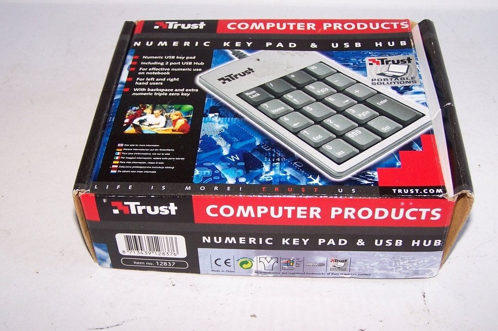 Trust numeriek toetsenbord/Usb-hub. Usb aansluiting. Nieuw., Computers en Software, Toetsenborden, Nieuw, Numeriek, Ophalen of Verzenden