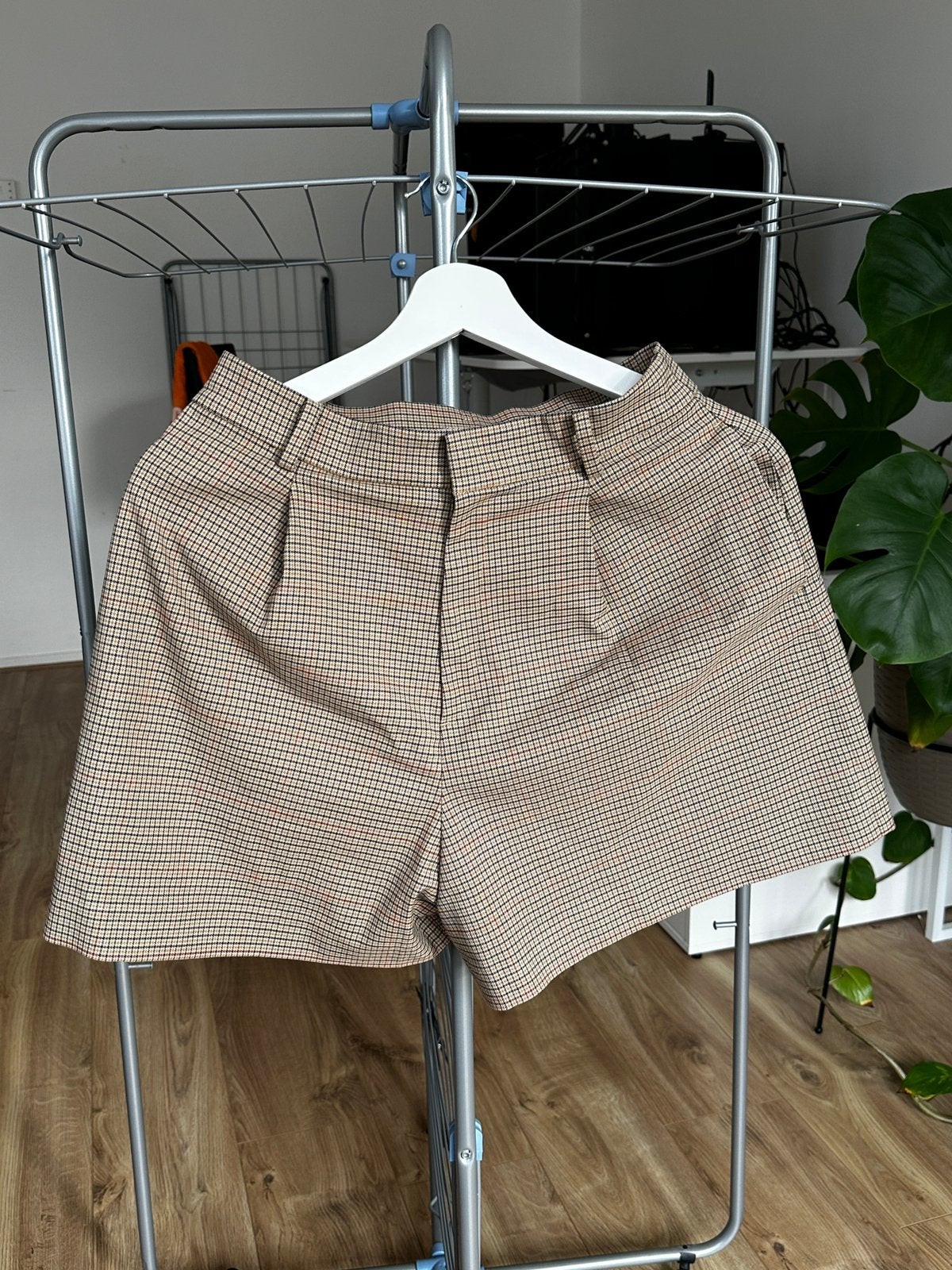 Uniqlo shorts maat M, Ophalen of Verzenden, Zo goed als nieuw, Kort