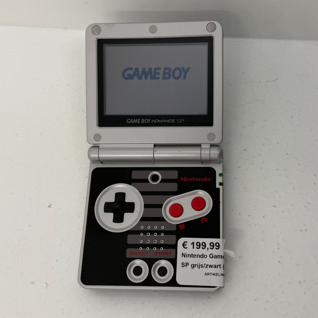 Nintendo Game Boy Advance SP grijs/zwart (AGS-001) |, Spelcomputers en Games, Spelcomputers | Nintendo Game Boy, Gebruikt, Dordrecht@usedproducts.nl