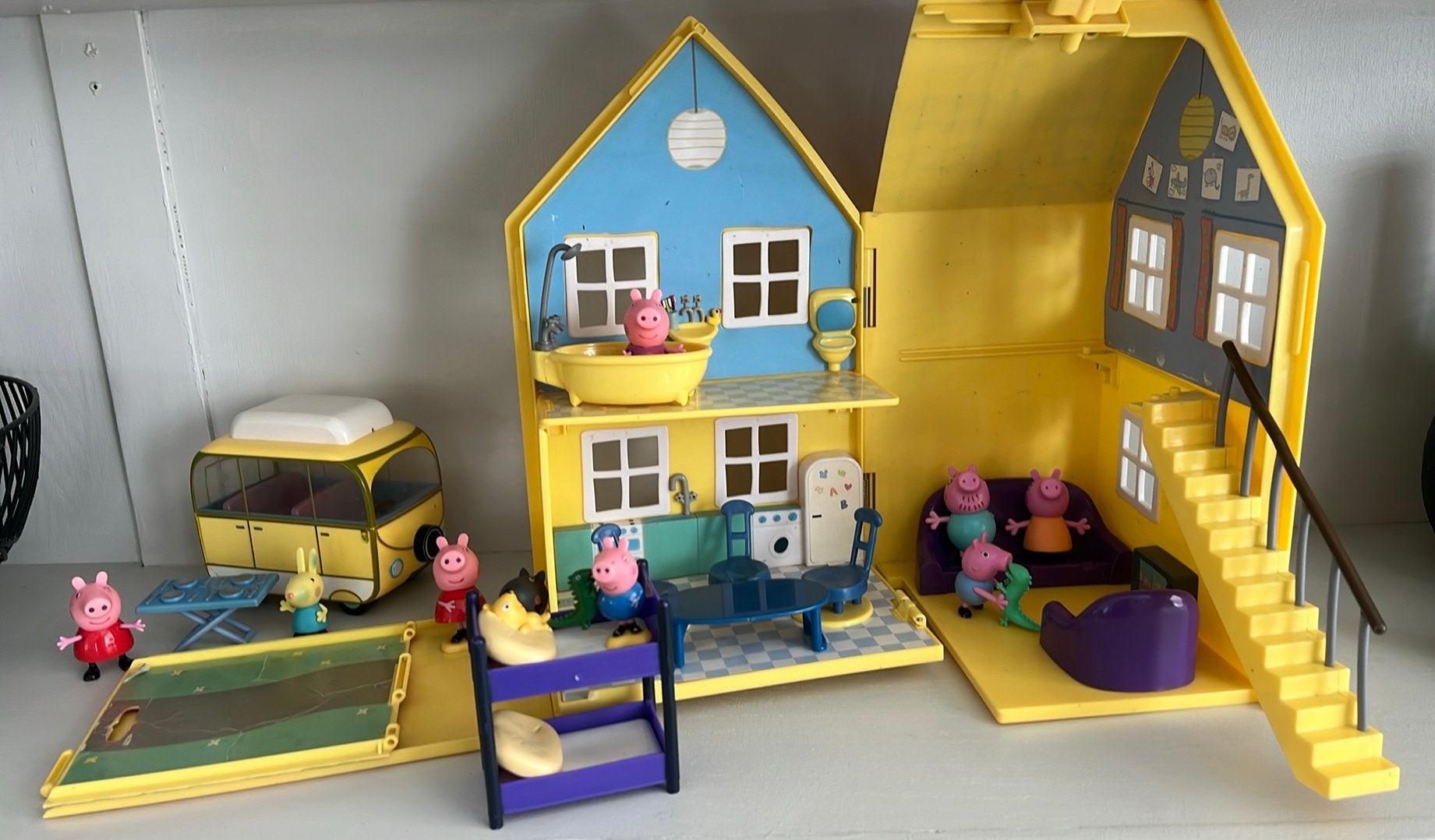 Super leuk peppa pig huis incl camper en peppa en george, Ophalen, Gebruikt