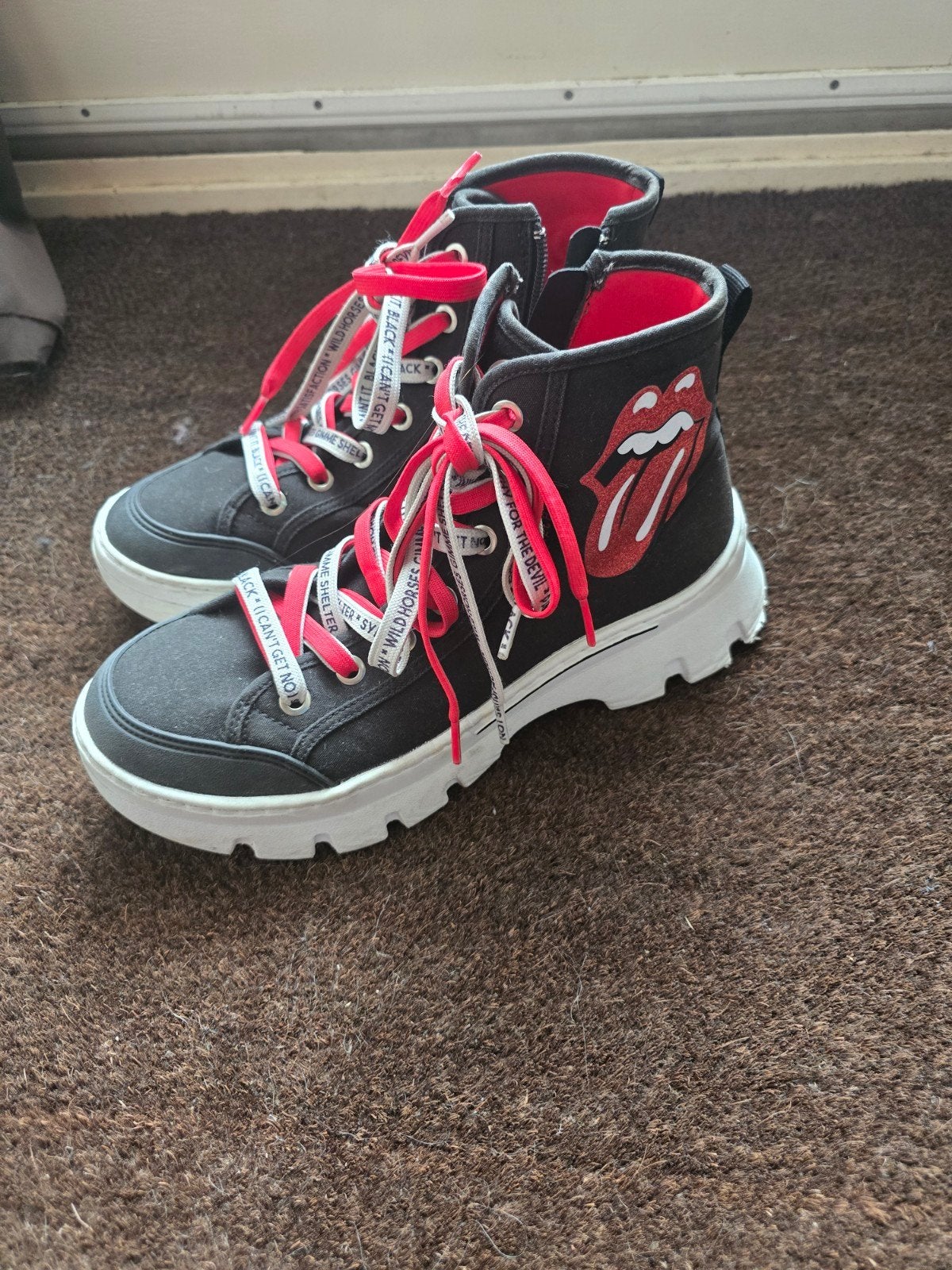 Skechers Rolling Stones Lick Limited Edition Sneakers, Kleding | Dames, Skechers, Zwart, Ophalen of Verzenden, Sneakers of Gympen