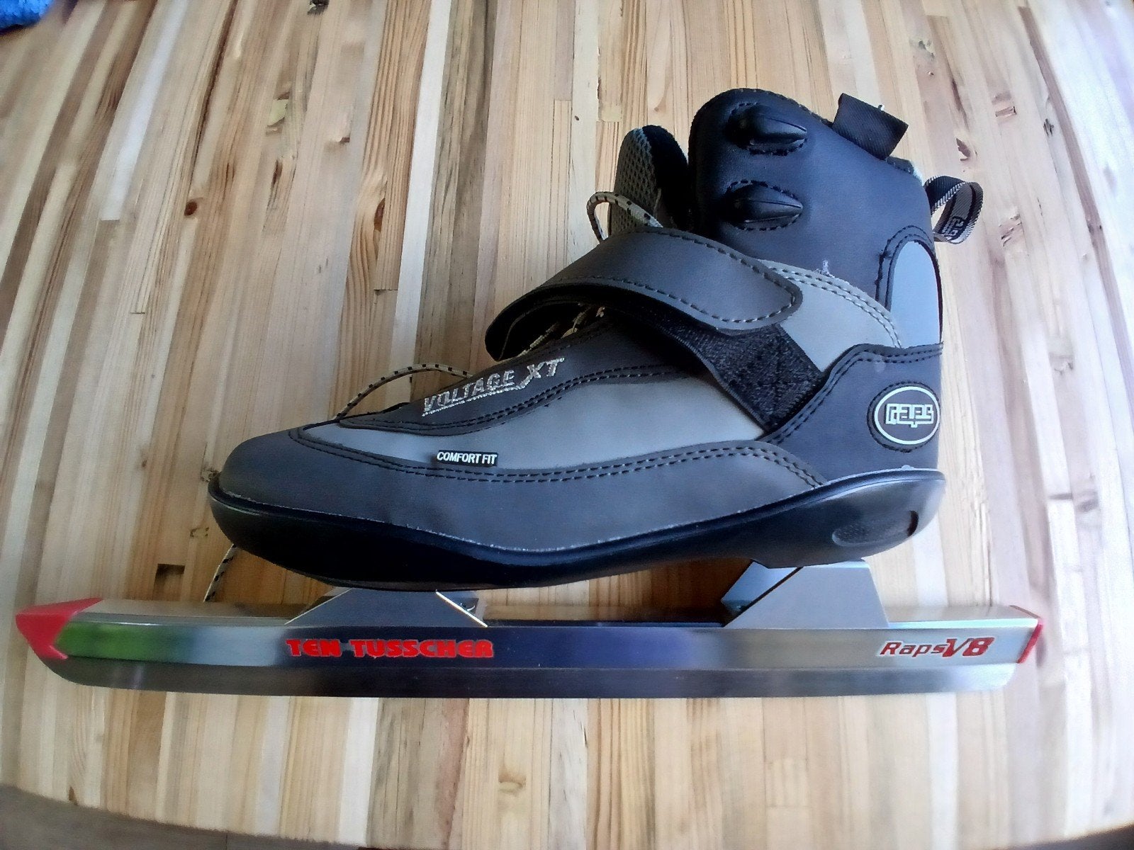 Raps V8 Combinoren - Maat 40, Sport en Fitness, Schaatsen, Ophalen, Gebruikt, Combinoren, Raps