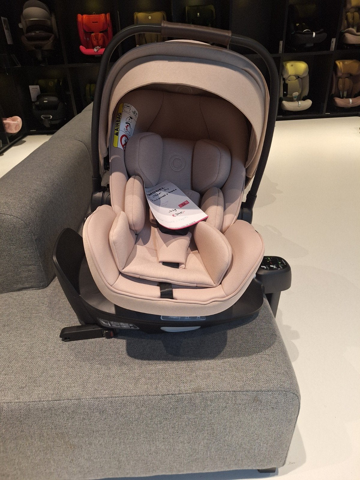 Bugaboo Otter by Nuna Autostoel + Base - Desert Taupe, Zo goed als nieuw, Isofix, 0 t/m 13 kg, Ophalen