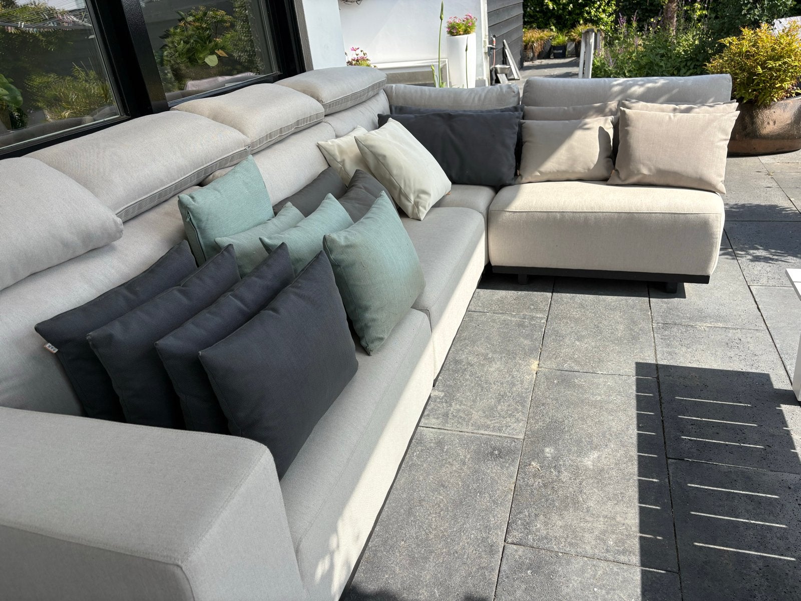 Diverse All-Weather Kussens van Life en Appelbee, Ophalen, Gebruikt