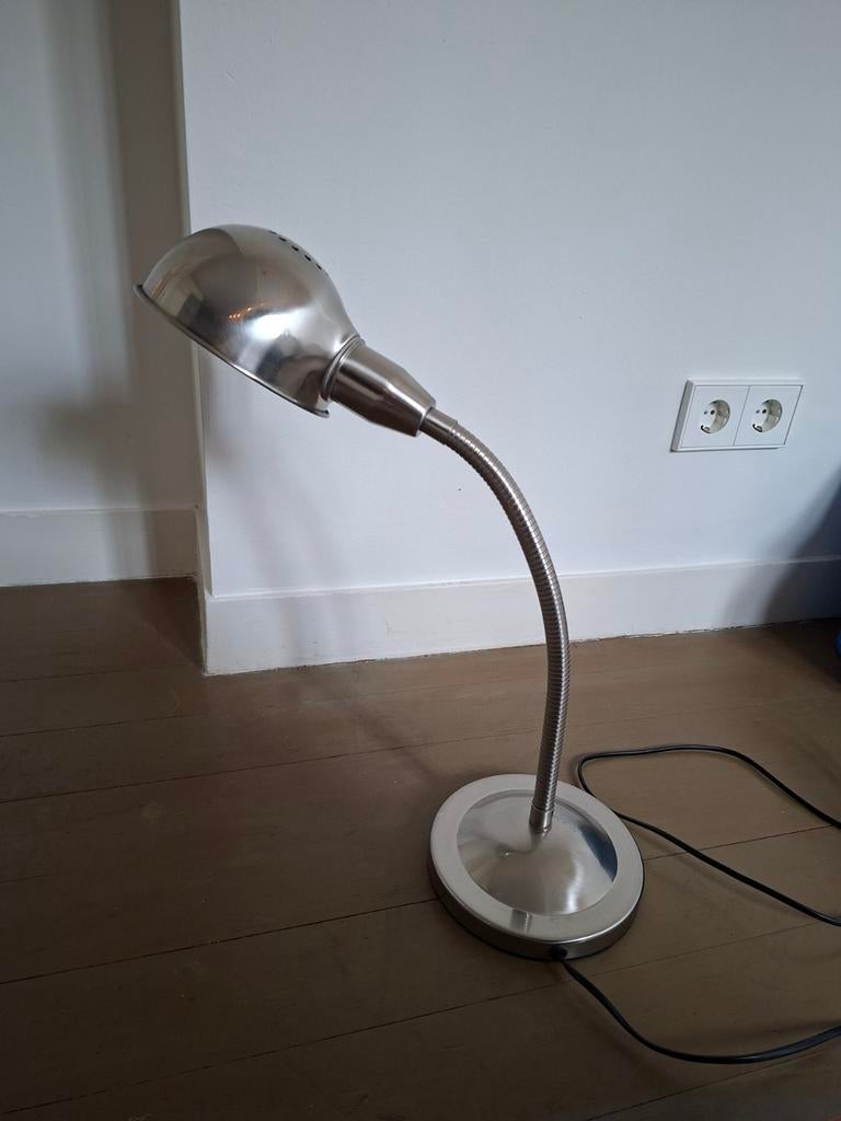 Ikea bureau lamp metaal RVS, mooie massief, prima staat, Ophalen of Verzenden, Zo goed als nieuw, Metaal, Minder dan 50 cm