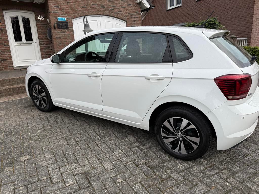 Volkswagen Polo 1.0 TSI 95pk 2018 Wit, Voorwielaandrijving, Stof, Zwart, Handgeschakeld