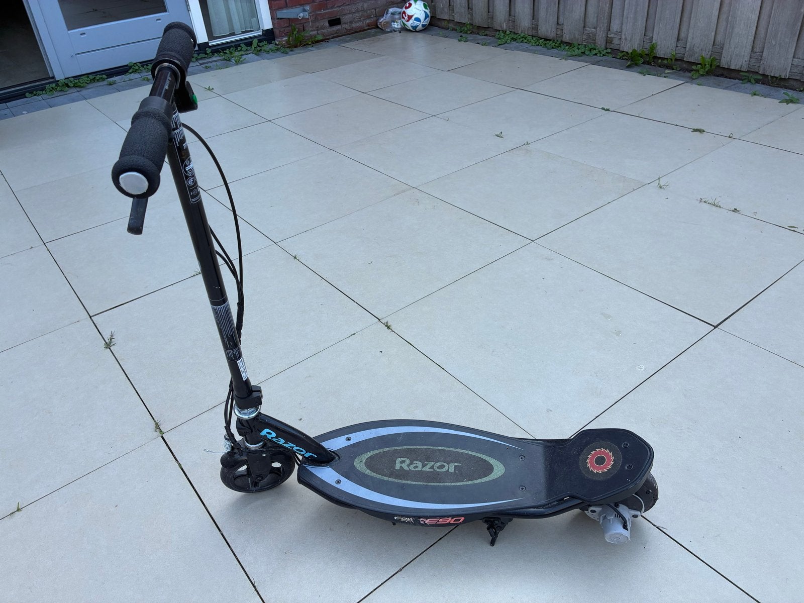 Razor E90 powercore Elektrische Step - Zo goed als nieuw, Ophalen, Gebruikt, Elektrische step (E-scooter)