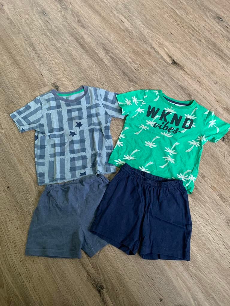 2x Pyjama maat 98/104 hema, Ophalen of Verzenden, Zo goed als nieuw, Meisje, Nacht- of Onderkleding