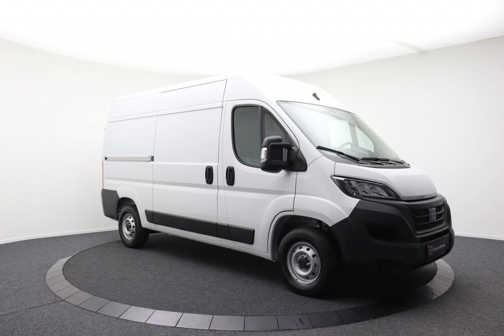 Fiat Ducato 2.2 L2H2 120MJT 88kW | 3-persoons | Betimmering, Stof, Gebruikt, 4 cilinders, Wit