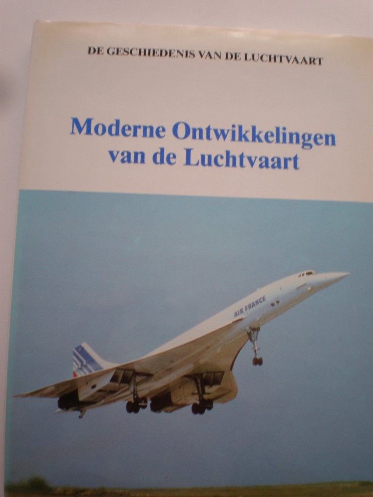 Geschiedenis van de Luchtvaart, Moderne ontwikkeling, Verzamelen, Ophalen of Verzenden, Zo goed als nieuw, Boek of Tijdschrift