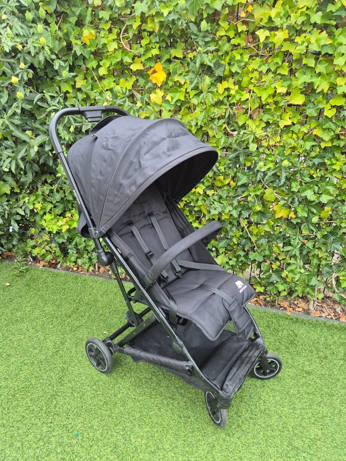 Deryan inklapbare kinderwagen met verstelbare rugleuning, Kinderen en Baby's, Buggy's, Ophalen, Zo goed als nieuw, Overige merken