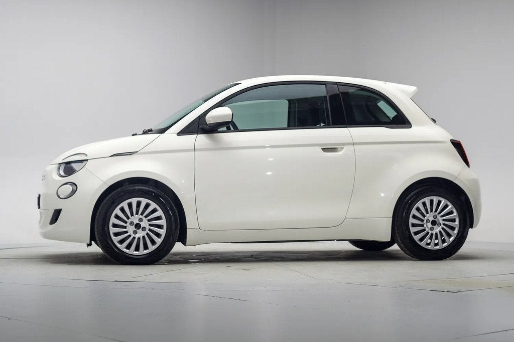Fiat 500E 24 kWh Action 3-Fase [ Apple/Android Clima Verkeer, Auto's, Fiat, Automaat, 0 cilinders, Gebruikt, 95 pk