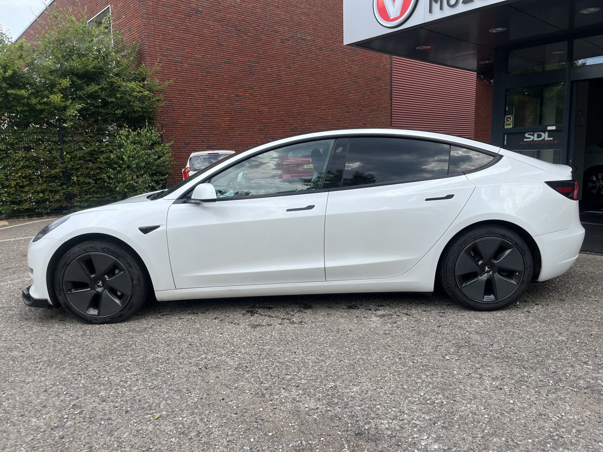 Tesla Model 3 Standard RWD Plus 60 kWh snel laden niet mogel, Automaat, Achterwielaandrijving, Gebruikt, Wit