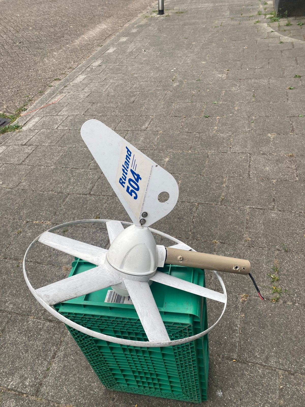 Ruthland 504 windgenerator, Ophalen, Gebruikt, Motor en Techniek