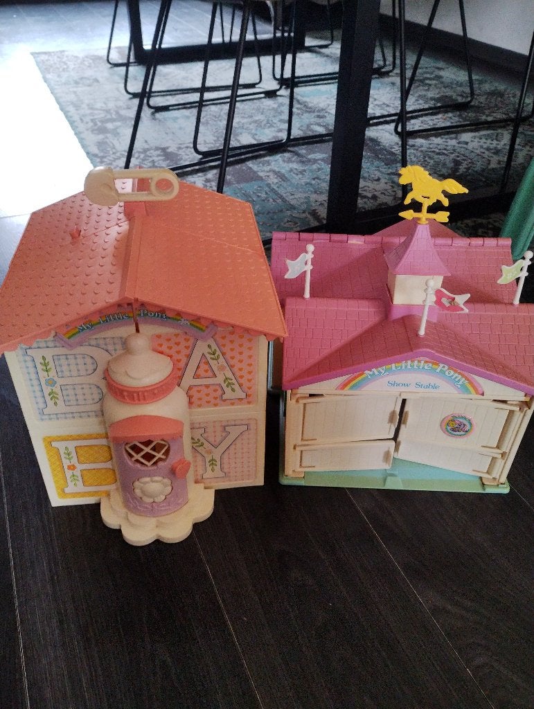 My little pony huis 1984 en 1986, Kinderen en Baby's, Speelgoed | My Little Pony, Ophalen, Zo goed als nieuw
