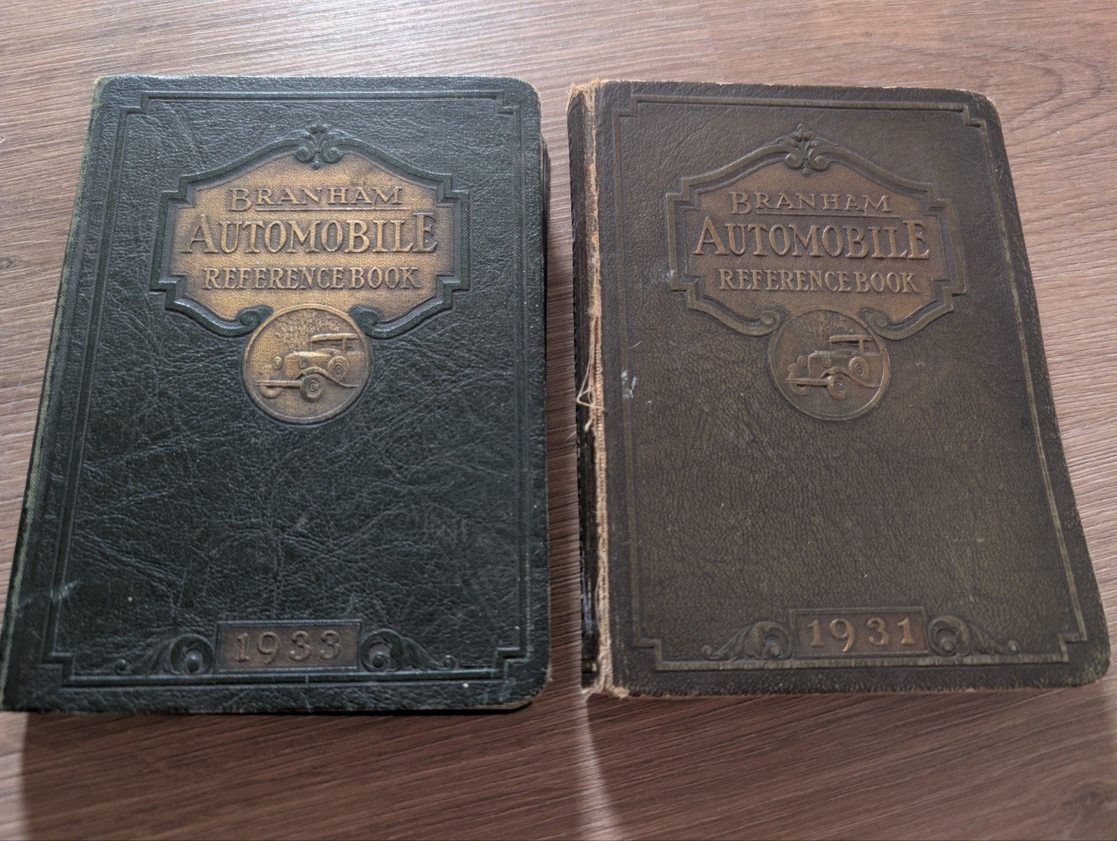 2x Branham Automobile Reference Book (1931 & 1933), Boeken, Ophalen of Verzenden, Gelezen, Algemeen