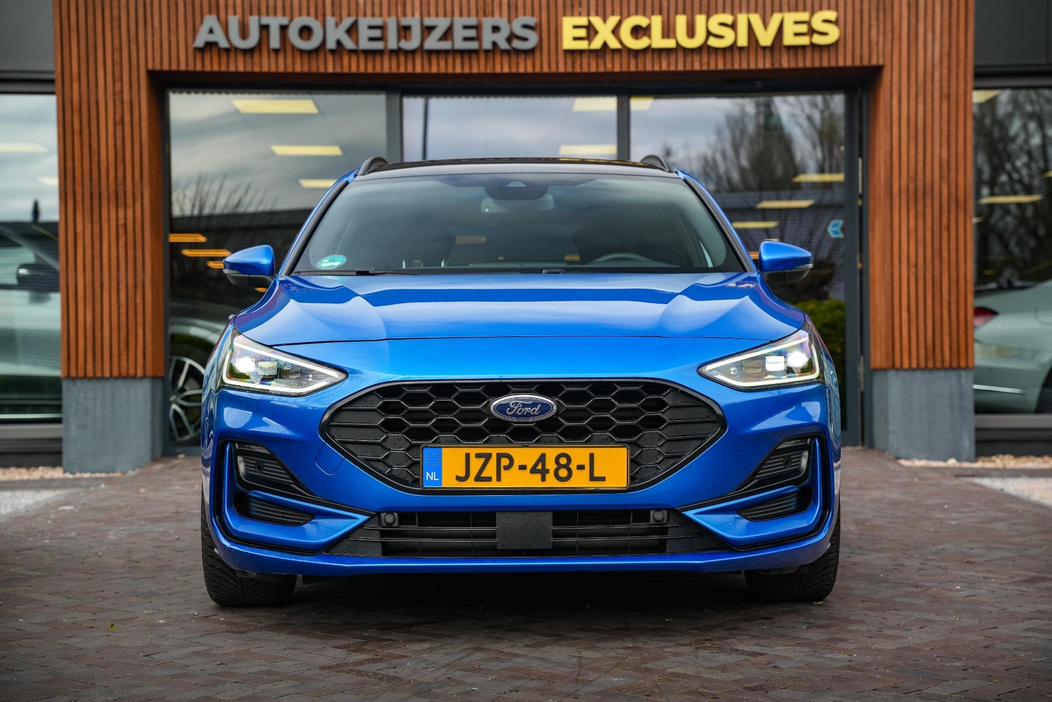 Ford Focus Wagon 1.0 EcoBoost Hybrid ST Line, Stof, Euro 6, 1404 kg, Blauw