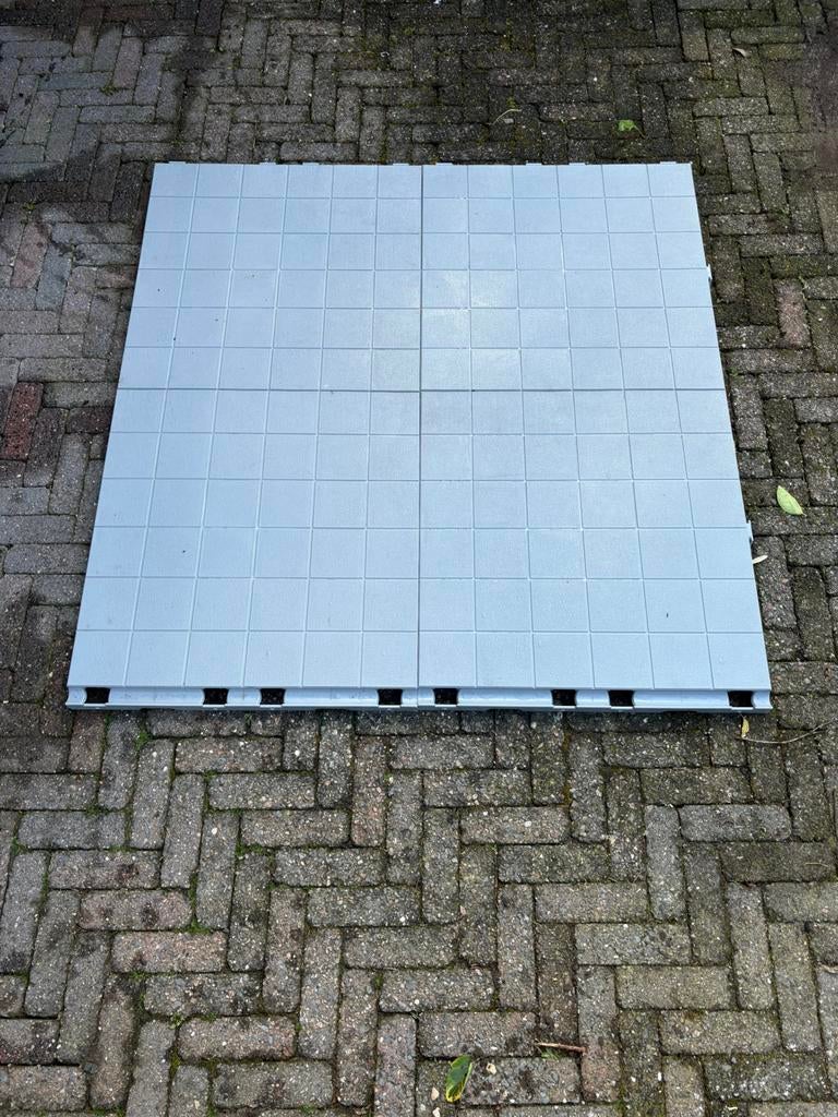 Voortent ikadan/Isabella klik tegels 50x50, Ophalen, Zo goed als nieuw