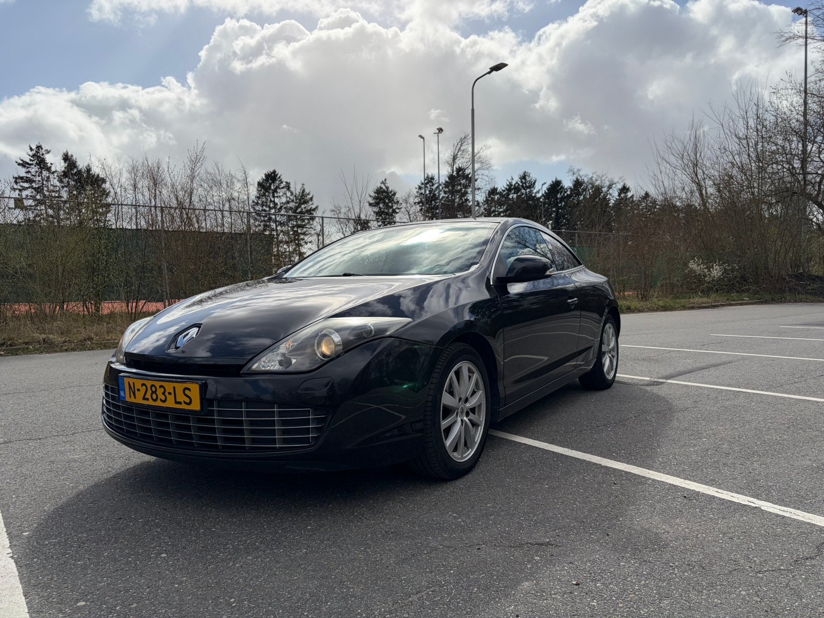Renault Laguna Coupe 2.0 DCI Dynamique GT Leder Aut Bose Apk, Auto's, Laguna, 1995 cc, Zwart, 4 cilinders