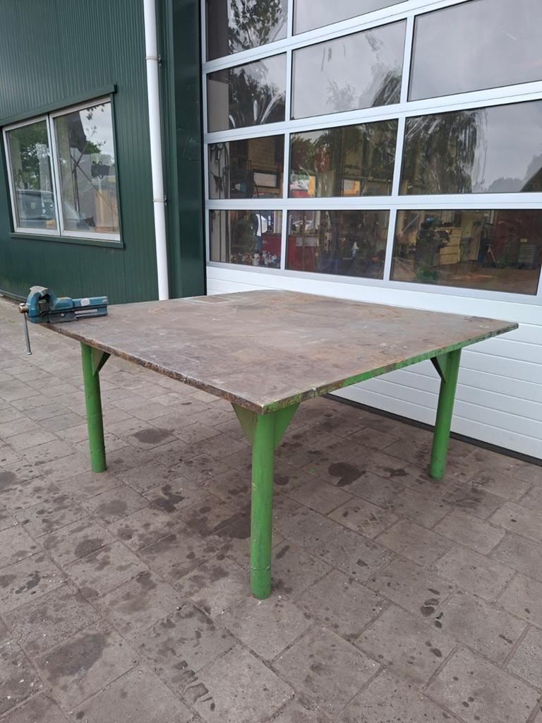 Lastafel werkbank met Heuer Front bankschroef, Doe-het-zelf en Verbouw, Werkbanken, Ophalen of Verzenden, Gebruikt, 170 cm of meer