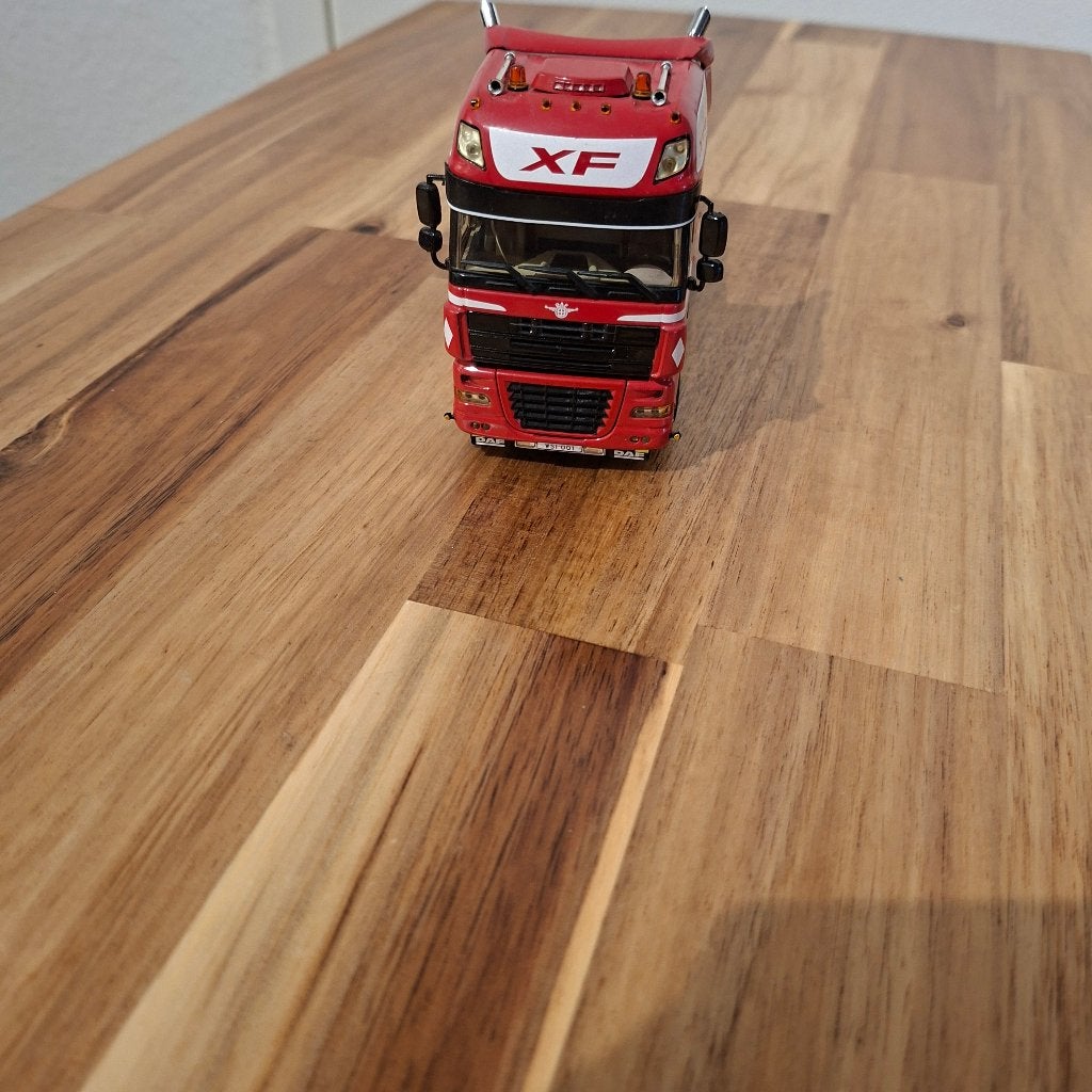 DAF XF 105 model  TRUCK 6 x 2 WSI Compleet .NIEUW ., Ophalen of Verzenden, Zo goed als nieuw, Bus of Vrachtwagen, Wsi