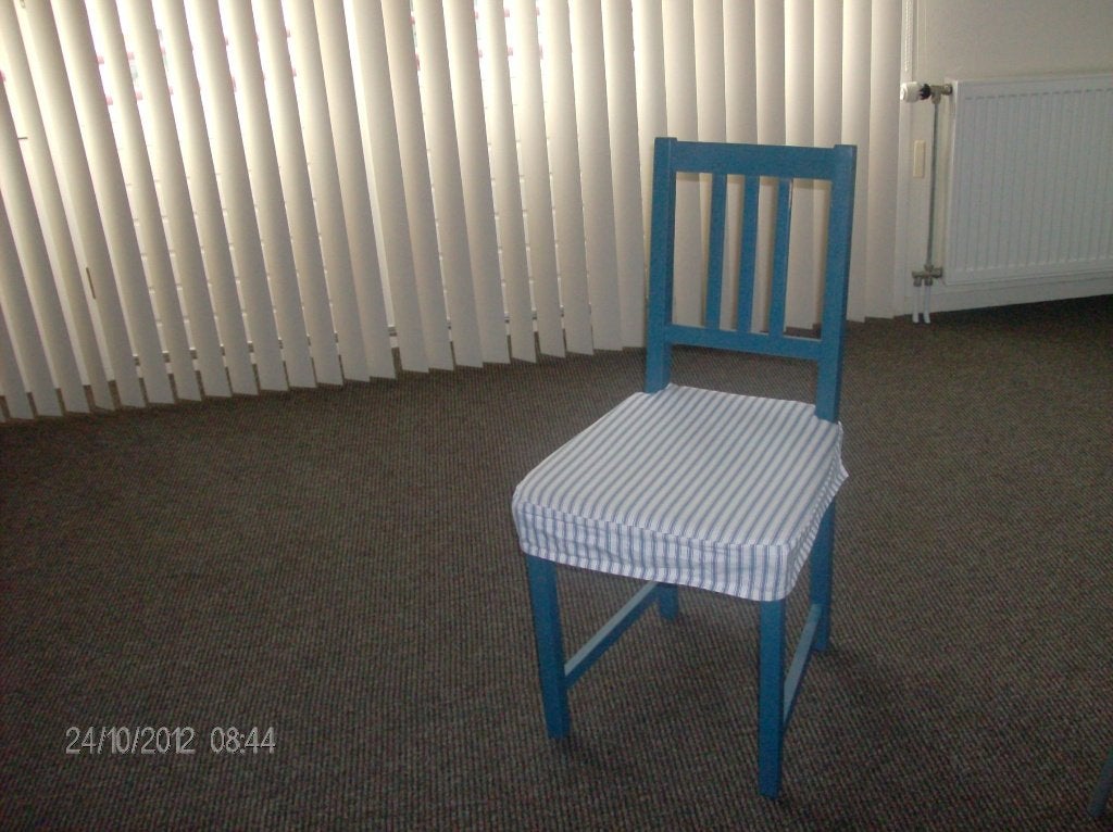 stoel met hoes, Ophalen, Blauw, Zo goed als nieuw, Stof