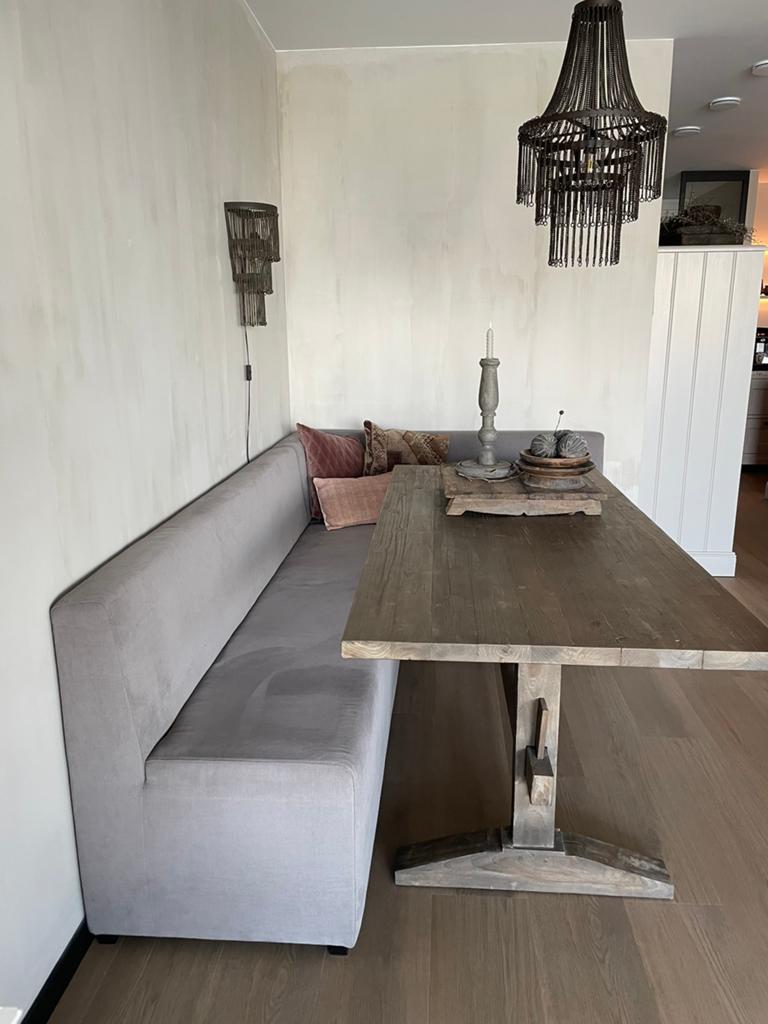 Robuuste Aurapeeperkorn eettafel - 3 jaar oud, Huis en Inrichting, Tafels | Eettafels, Zo goed als nieuw, 50 tot 100 cm, 150 tot 200 cm