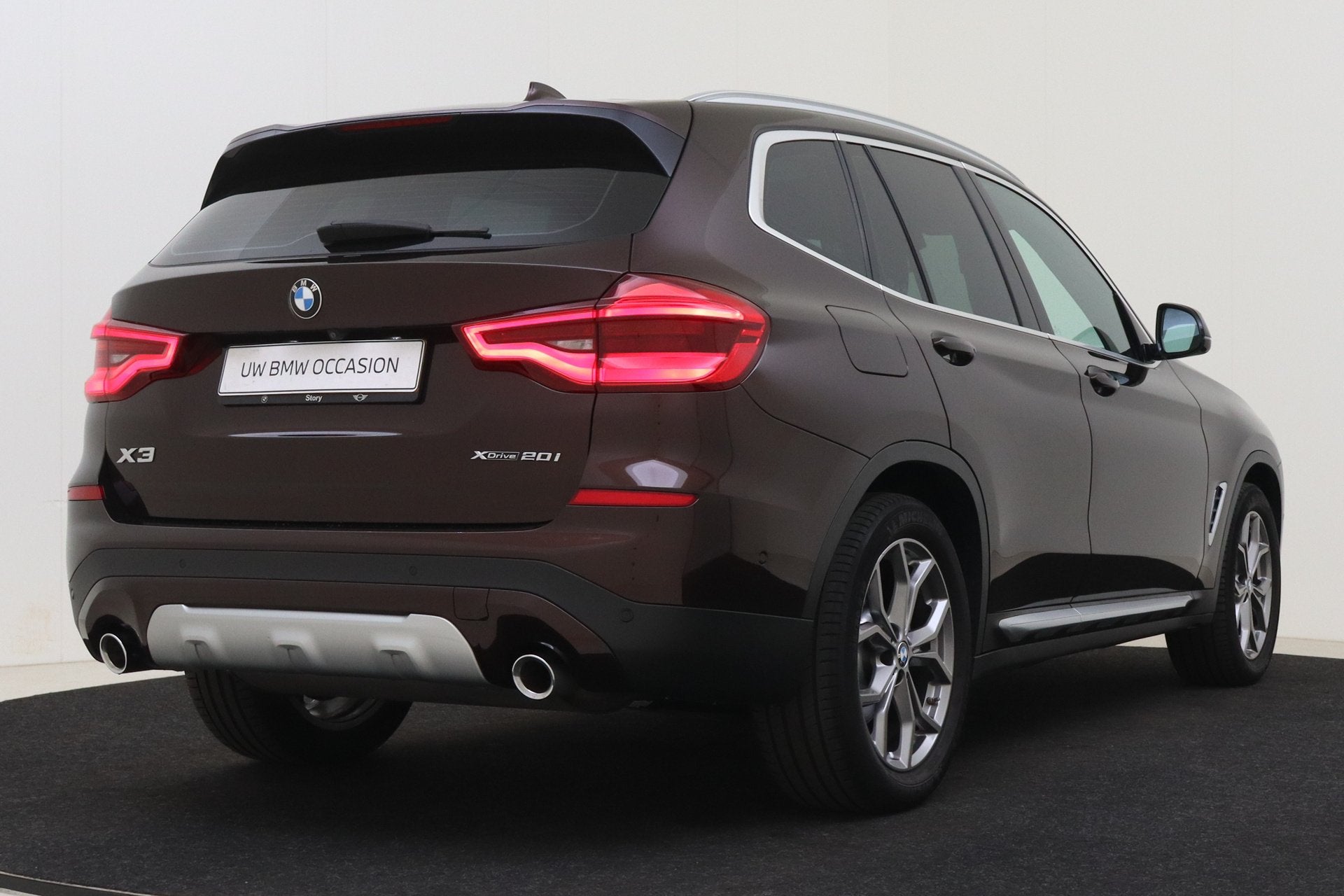BMW X3 xDrive20i High Executive xLine Automaat / Panoramadak, Auto's, Gebruikt, 4 cilinders, Bedrijf, Vierwielaandrijving