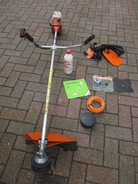Stihl FS44 bosmaaier, Ophalen, Gebruikt, Benzine, Stihl