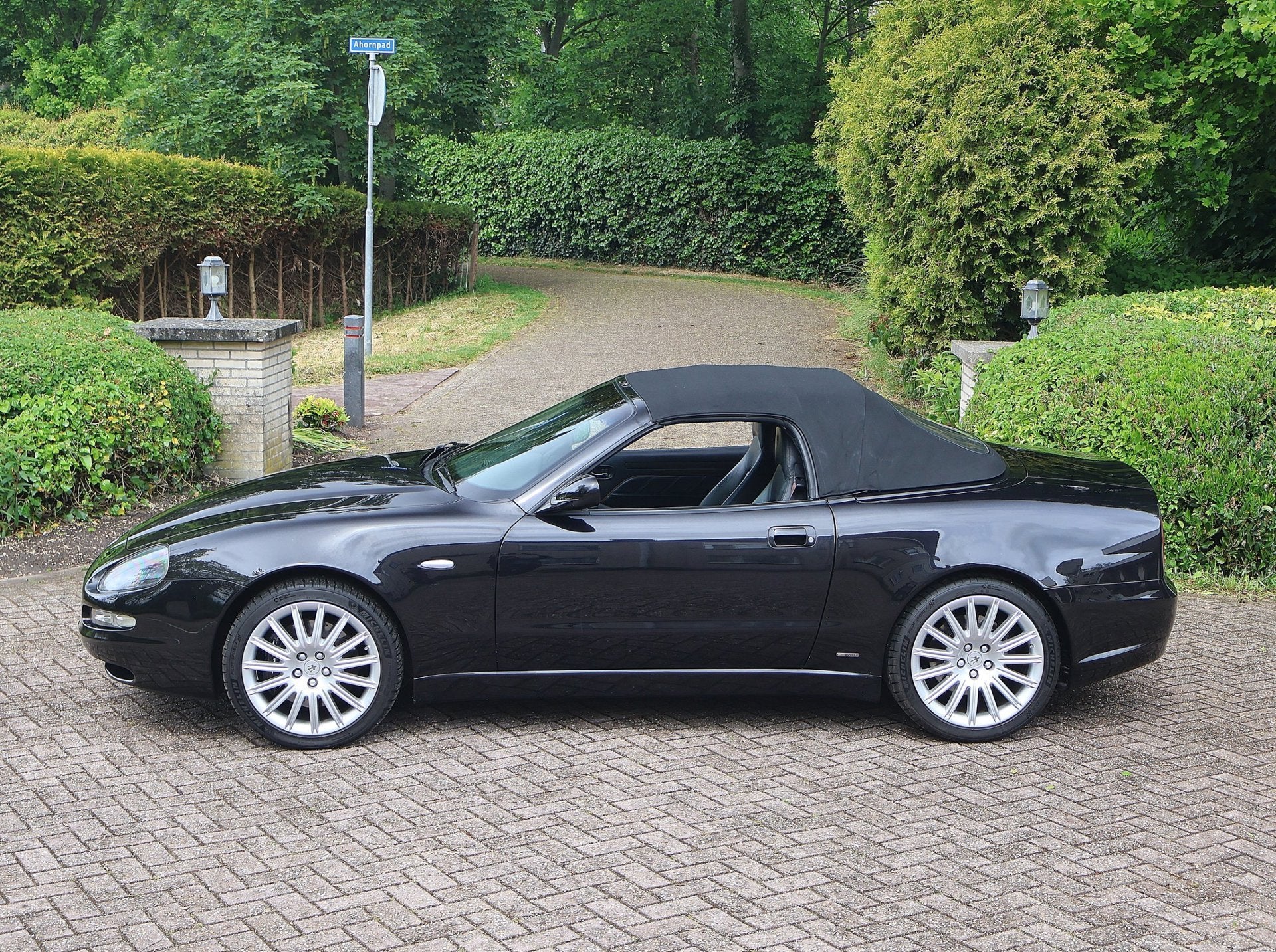 Maserati Spyder 4.2 Cambiocorsa Origineel Nederlands, Auto's, Maserati, Dealer onderhouden, Gebruikt, Zwart, Bedrijf