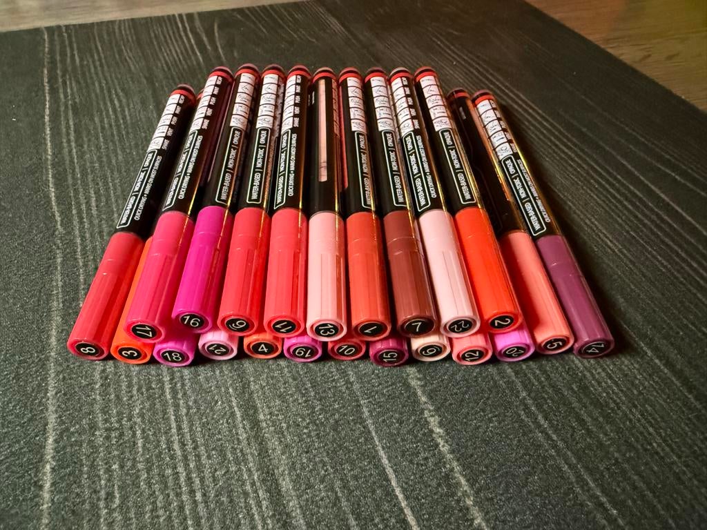 Tooli Art Markers - Rode Tinten Set, Ophalen of Verzenden, Zo goed als nieuw, Potlood of Stift