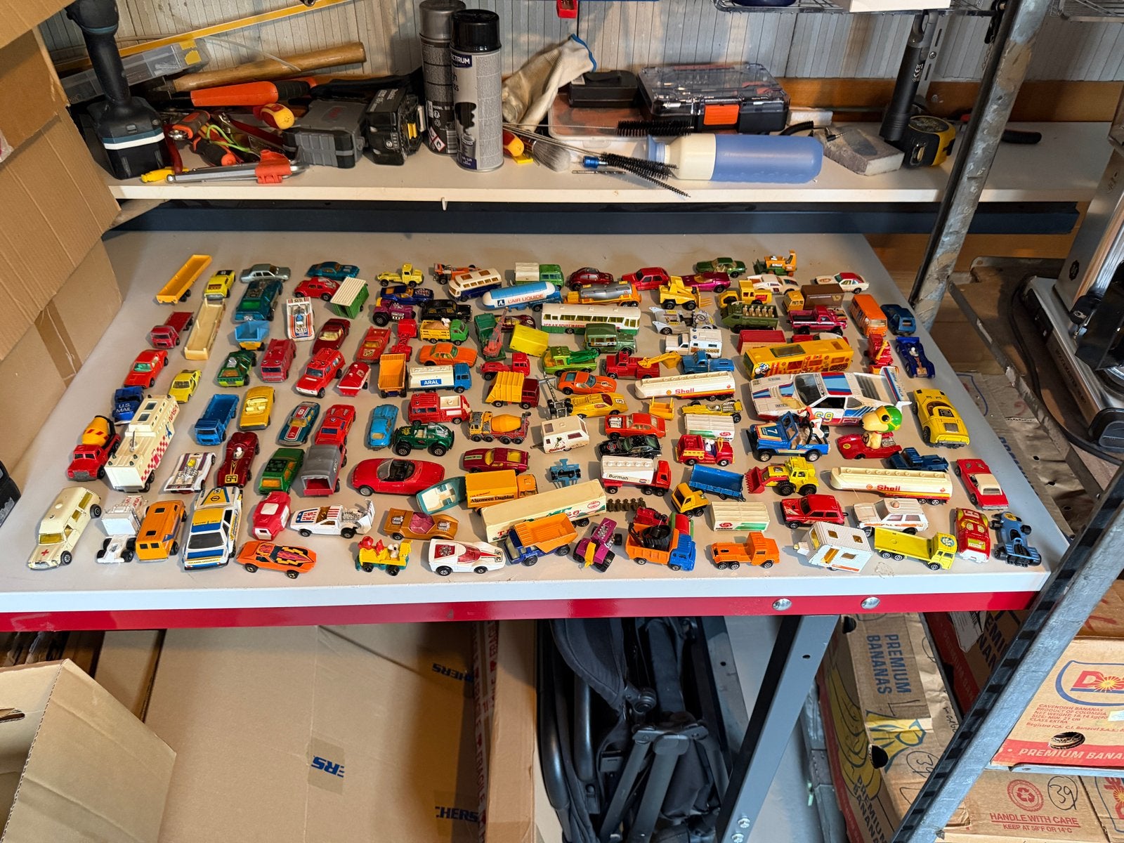 Grote verzameling Matchbox en andere speelgoedauto's, Ophalen of Verzenden, Gebruikt