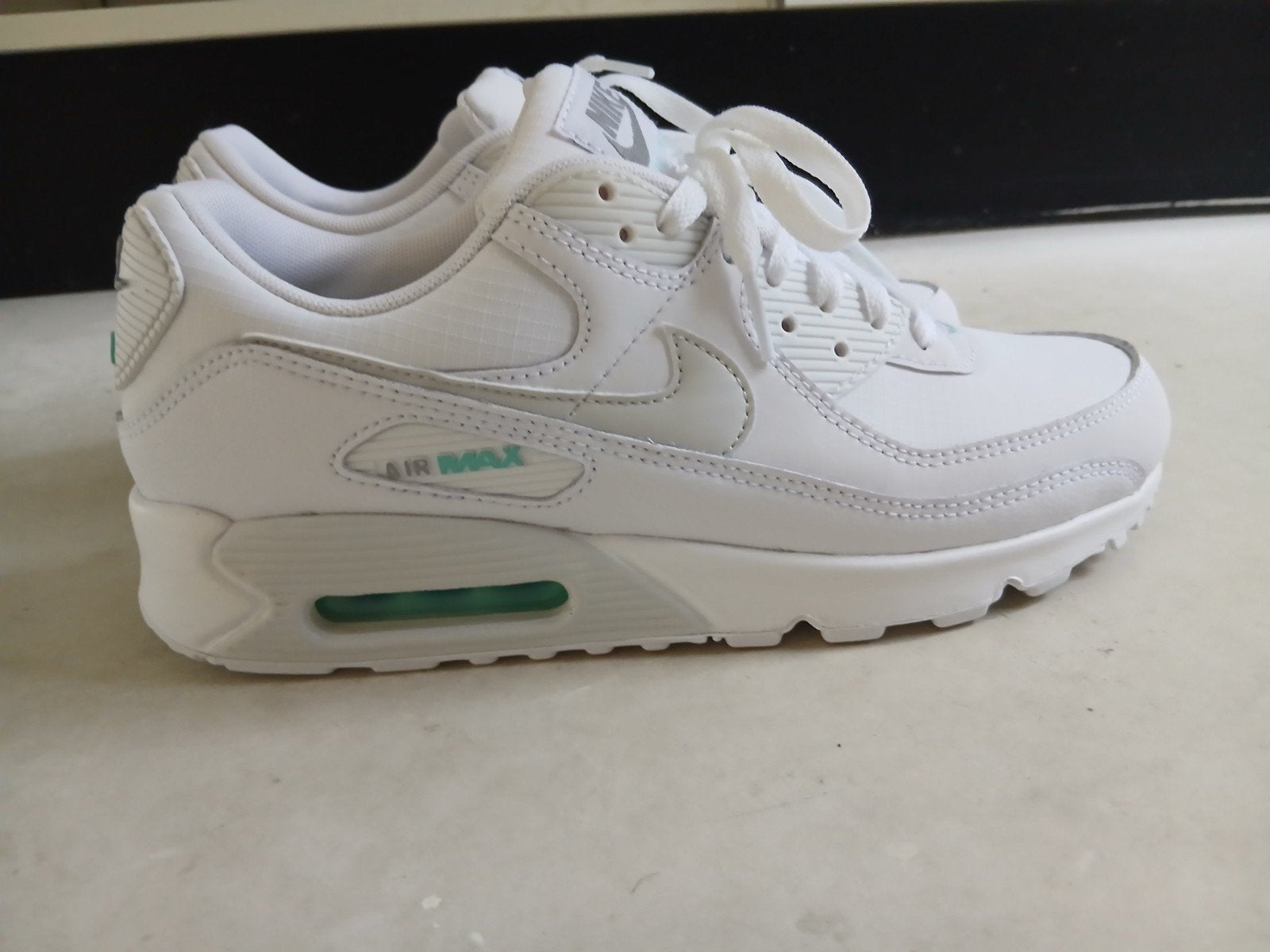 Nike air max 90 maat 42,5 Nieuw zonder doos, Kleding | Heren, Schoenen, Nike, Nieuw, Ophalen of Verzenden, Wit